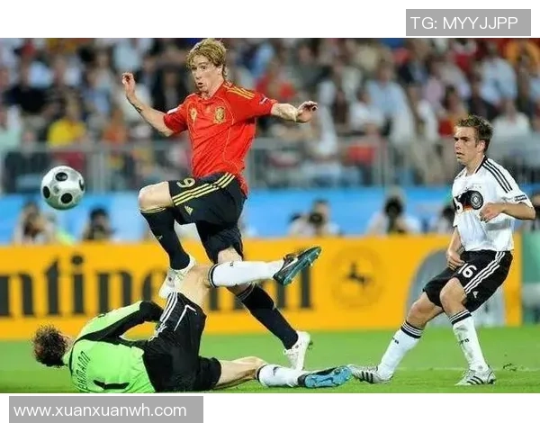 法国前足球明星普的传奇人生与球场背后的故事揭秘