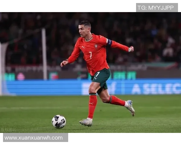 著名足球明星的年龄揭秘他们在绿茵场上的传奇岁月与辉煌成就