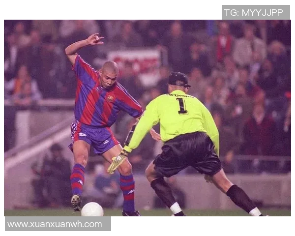 足球明星的职业生涯回顾他们曾效力过的传奇俱乐部与辉煌成就 足球明星的职业生涯回顾他们曾效力过的传奇俱乐部与辉煌成就