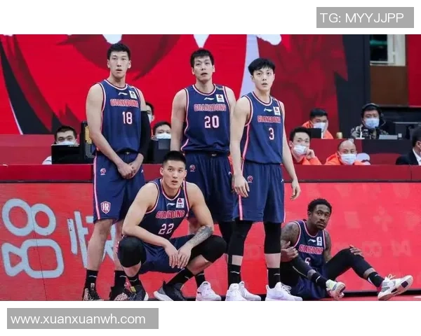 武汉篮球队以96分高居总决赛积分榜首位展现强劲实力